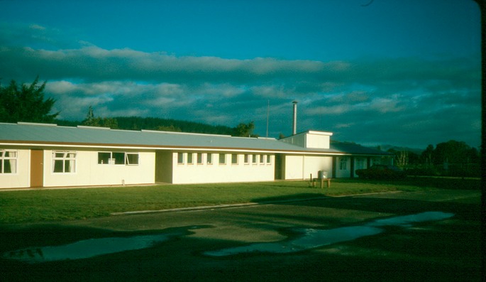 NewZealand_1989_Ad-2