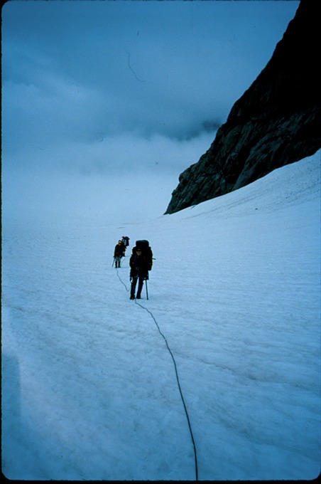 OlyTravT2n4102