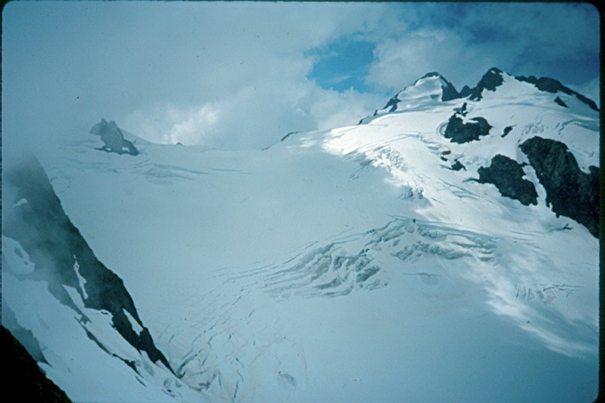 OlyTravT2n6103
