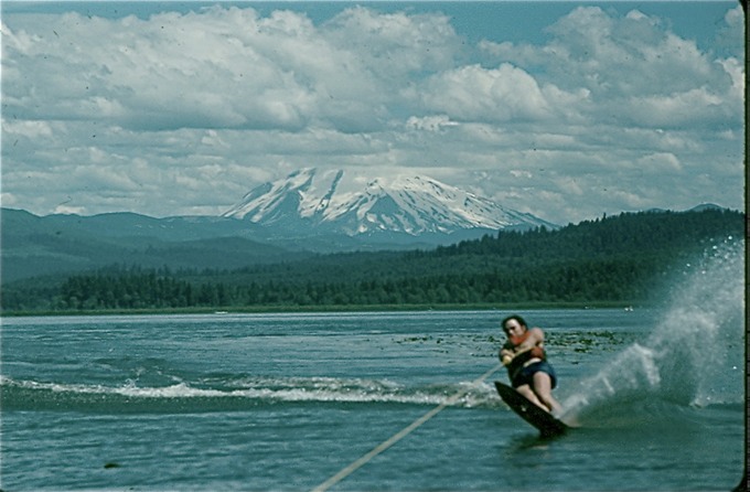 waterskiingIe