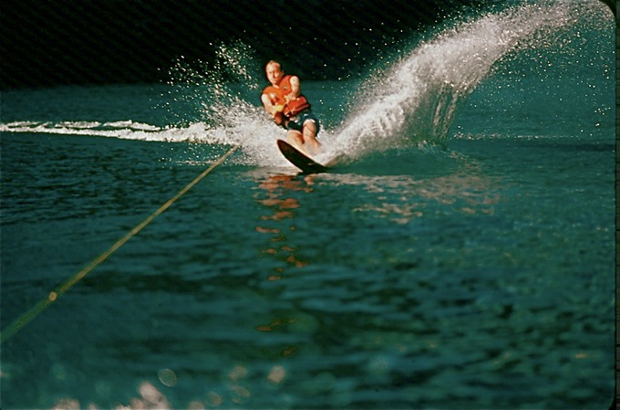 waterskiingIIa02