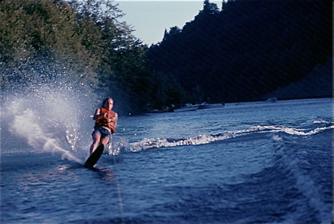 waterskiingIIb01