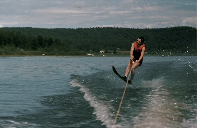 waterskiingIIe02